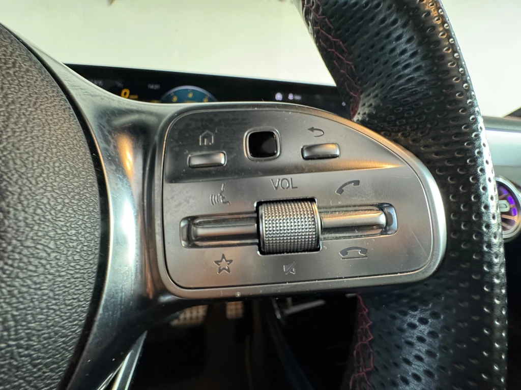 Mercedes-Benz CLA – foto 12
