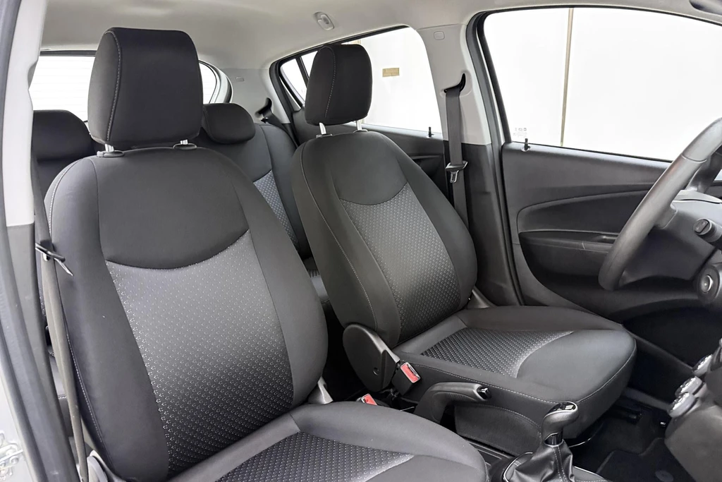 Opel KARL – foto 12