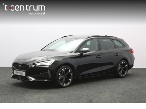 CUPRA Leon Sportstourer 1.4 e-Hybrid 204 PK Business PHEV, Panoramadak, Camera, Winterpakket, Kuipstoelen