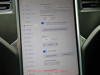 Tesla Model X – thumbnail 23