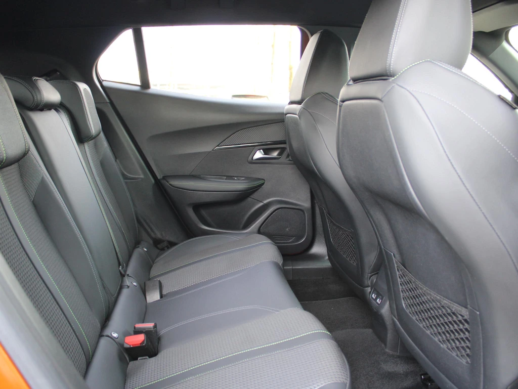 Peugeot e-2008 – foto 10