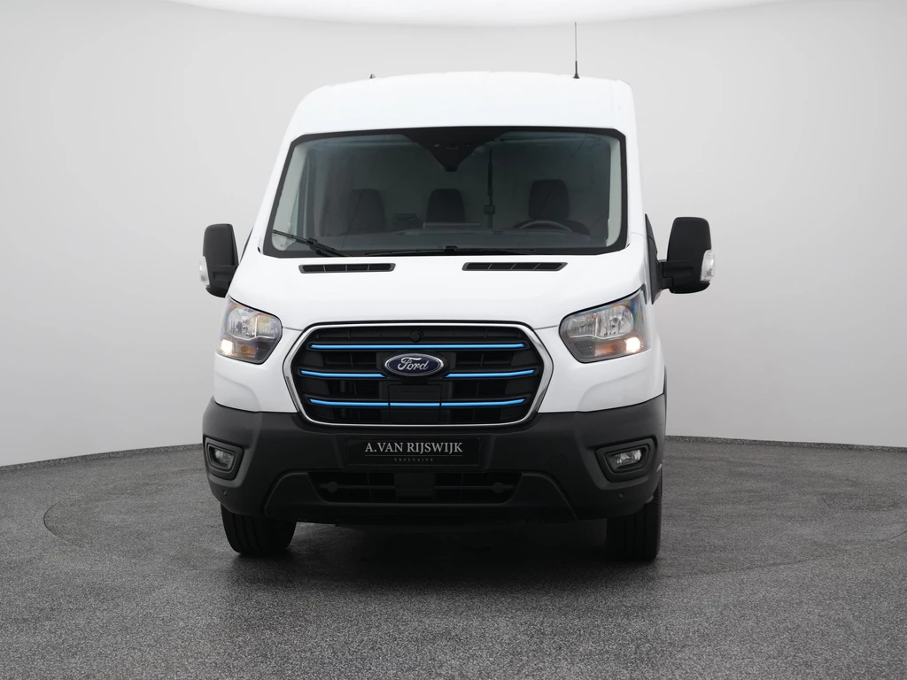 Ford E-Transit – foto 18