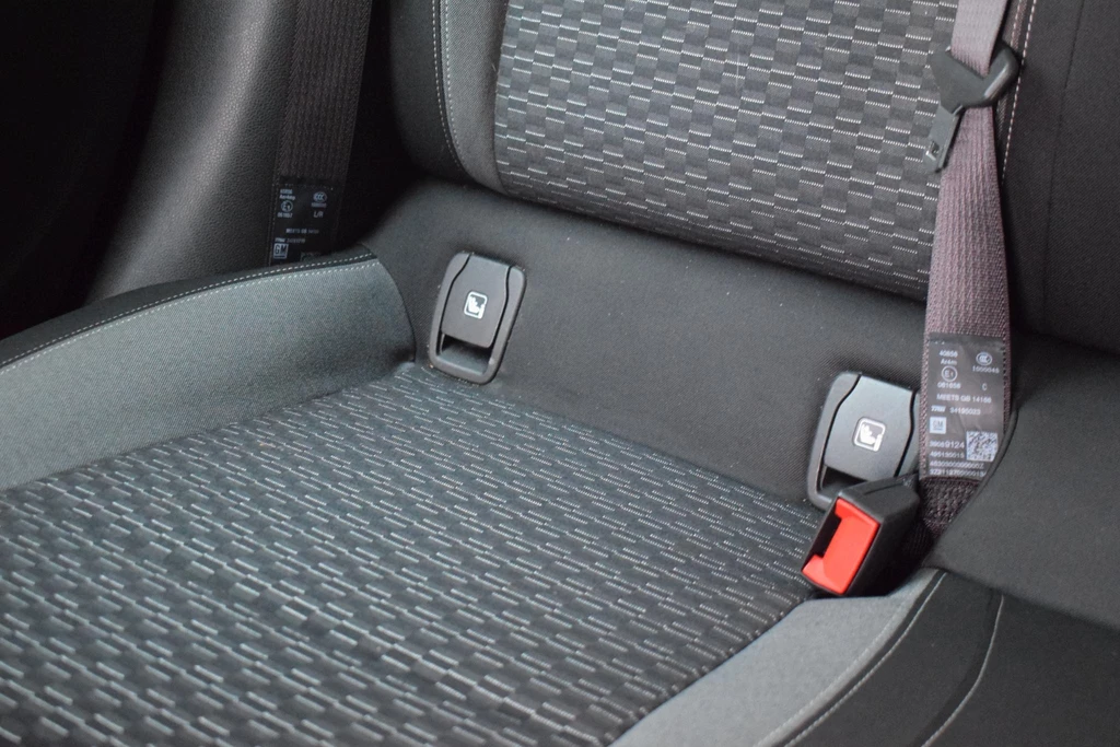 Opel Astra – foto 34