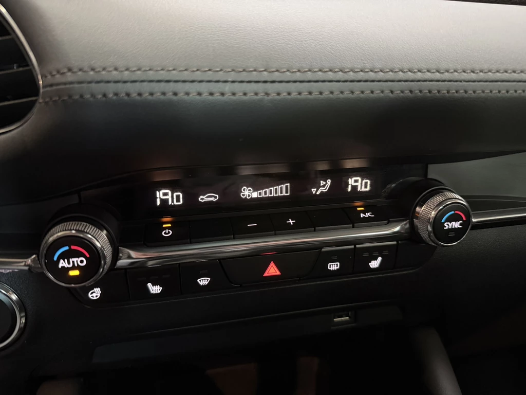 Mazda 3 – foto 26