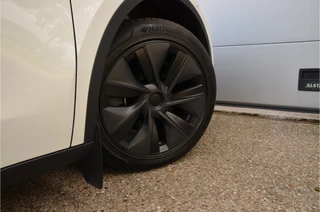 Tesla Model Y – thumbnail 10