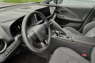 Toyota C-HR – thumbnail 8