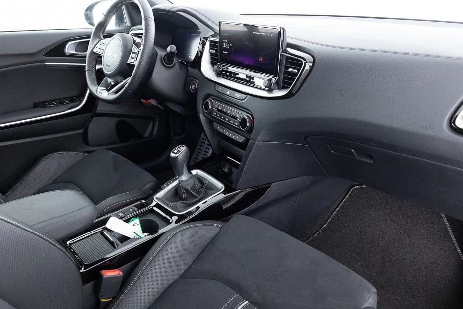 Kia XCeed – foto 12