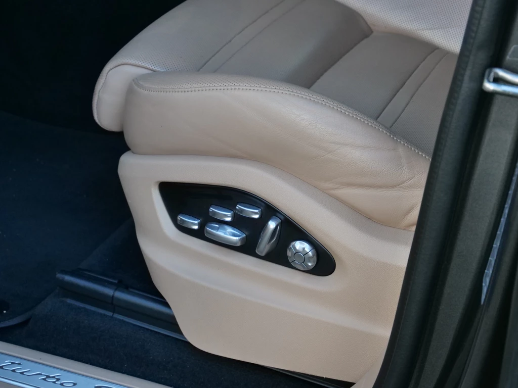 Porsche Cayenne – foto 29