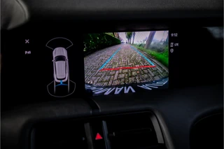 Porsche Taycan – thumbnail 30