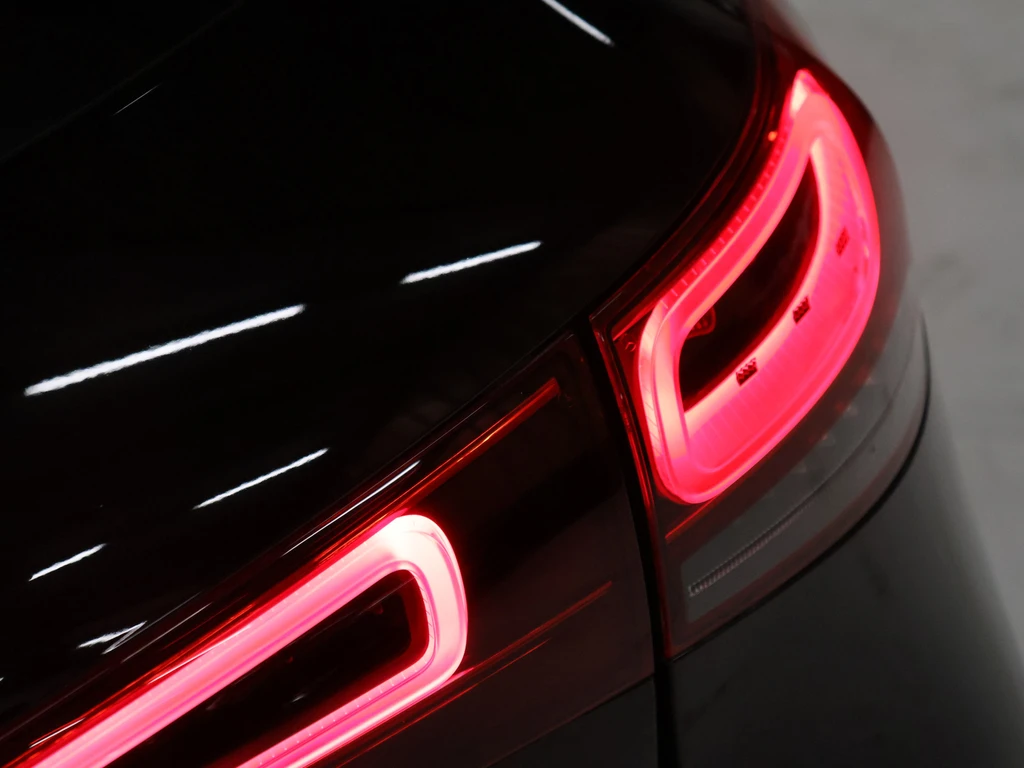 Mercedes-Benz EQA – foto 32