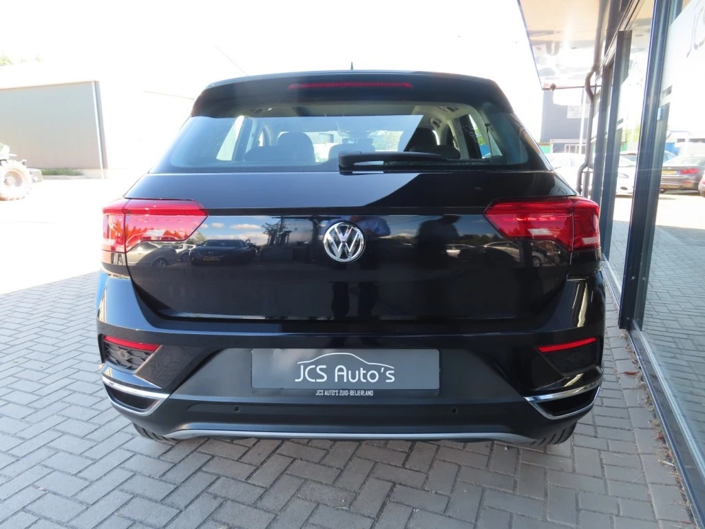 Volkswagen T-Roc – foto 4