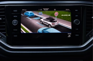 Volkswagen T-Roc – thumbnail 37