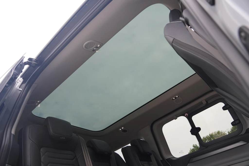 Ford Tourneo Custom – foto 15