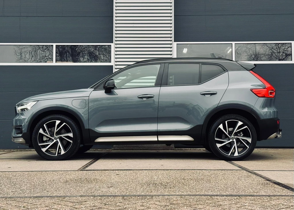 Volvo XC40 – foto 2