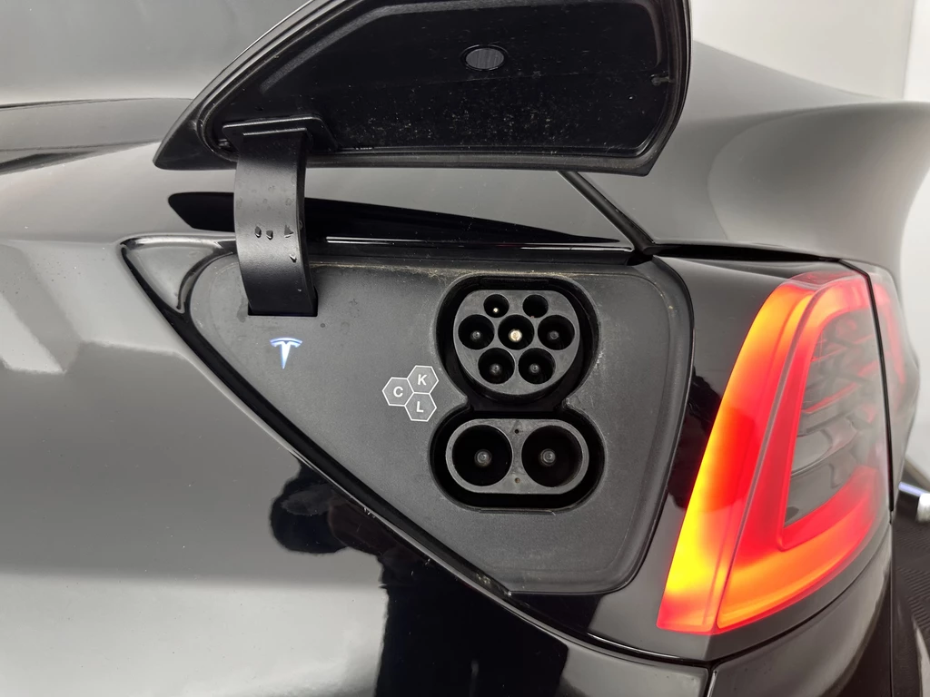 Tesla Model Y – foto 28