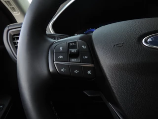 Ford Kuga – thumbnail 33