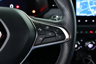 Renault Clio – thumbnail 22