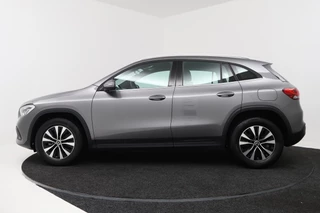 Mercedes-Benz GLA – thumbnail 2