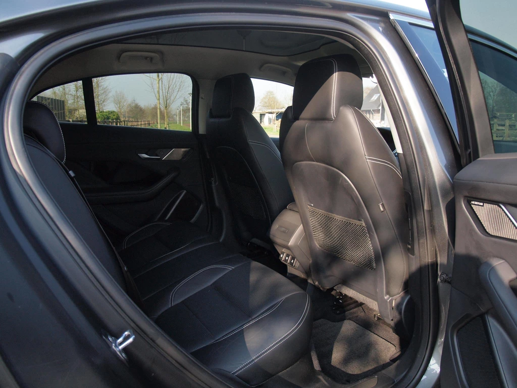 Jaguar I-PACE – foto 30