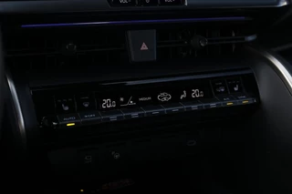 Toyota C-HR – thumbnail 18