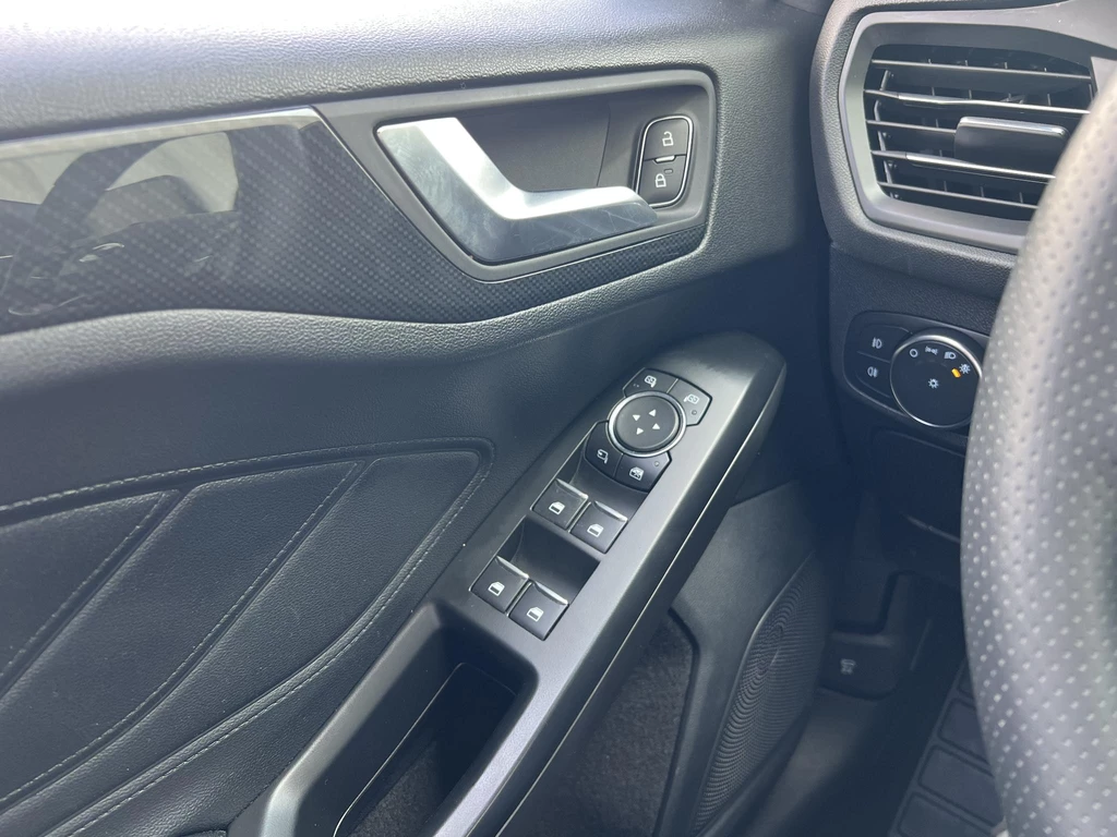 Ford Focus – foto 21