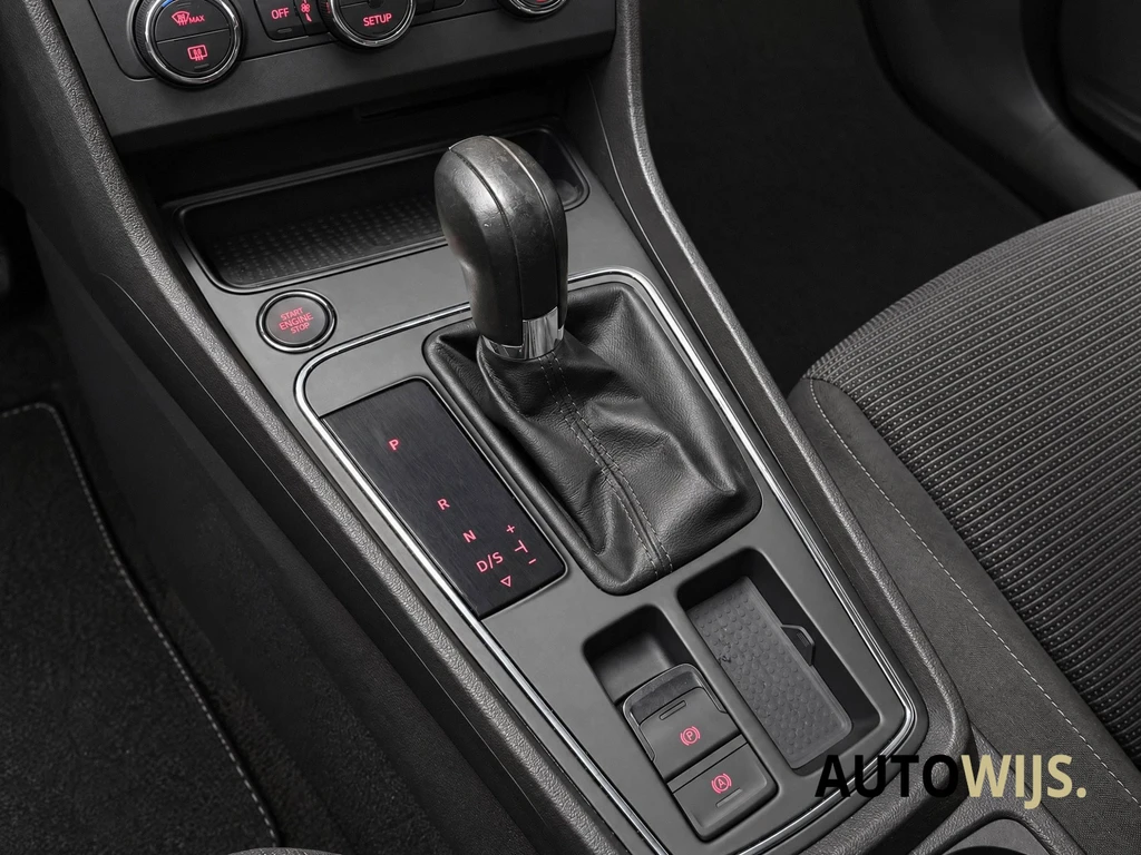 SEAT Leon – foto 9