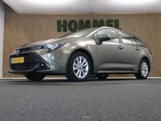 Toyota Corolla Touring Sports – thumbnail 2
