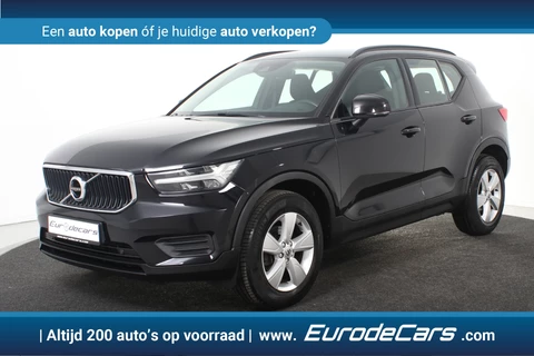 Volvo XC40 1.5 T2 Momentum Core *1ste Eigenaar*Navigatie*Camera*Carplay*