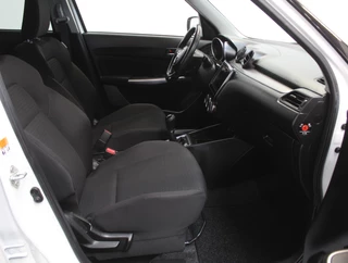 Suzuki Swift – thumbnail 42