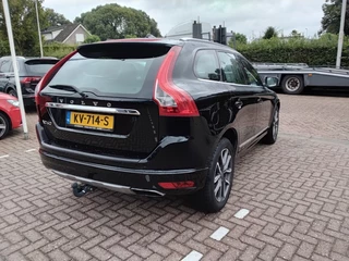 Volvo XC60 – thumbnail 4