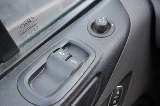 Ford Transit Custom – thumbnail 16