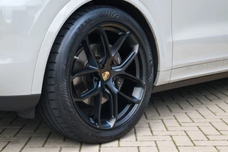 Porsche Cayenne – thumbnail 22