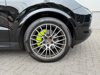 Porsche Cayenne – thumbnail 37