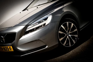 Volvo V40 – thumbnail 17