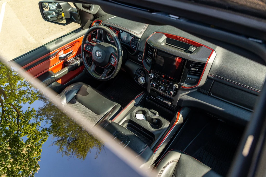 Dodge Ram 1500 – foto 14