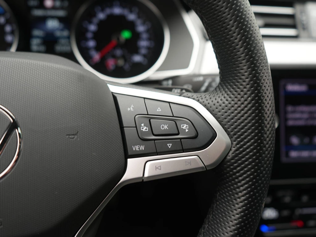 Volkswagen Passat – foto 17
