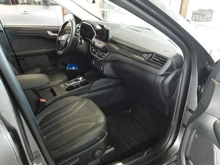 Ford Kuga – foto 6