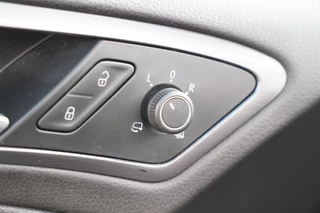 Volkswagen Golf – thumbnail 14