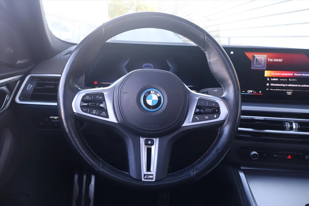 BMW i4 – foto 23