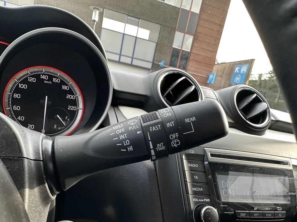 Suzuki Swift – foto 16
