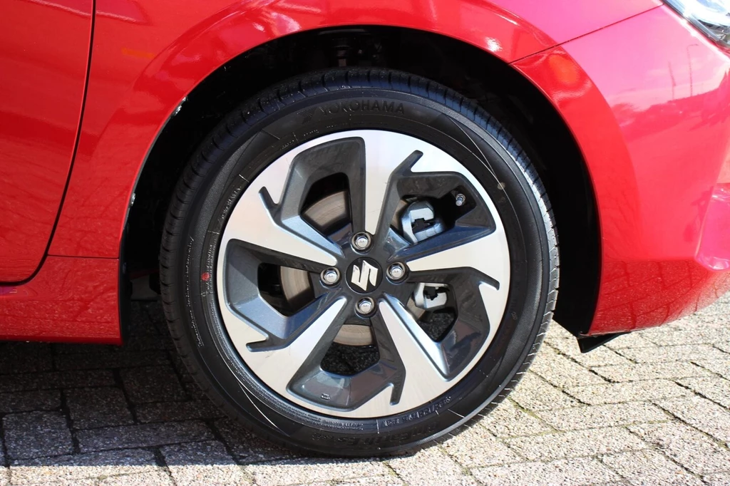 Suzuki Swift – foto 13