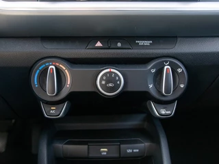 Kia Stonic – thumbnail 18