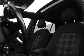 Volkswagen Golf – thumbnail 28