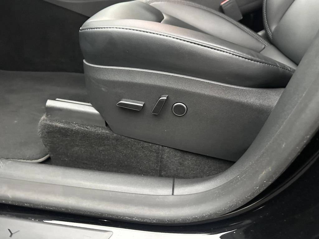 Tesla Model Y – foto 20