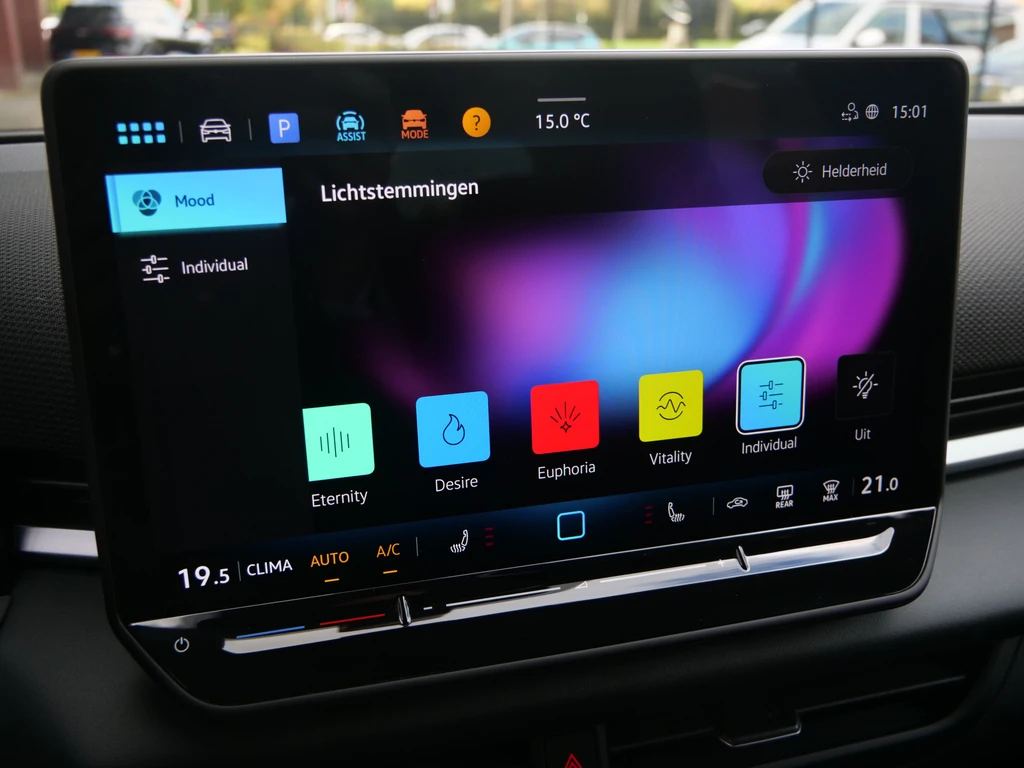 Volkswagen T-Roc – foto 10