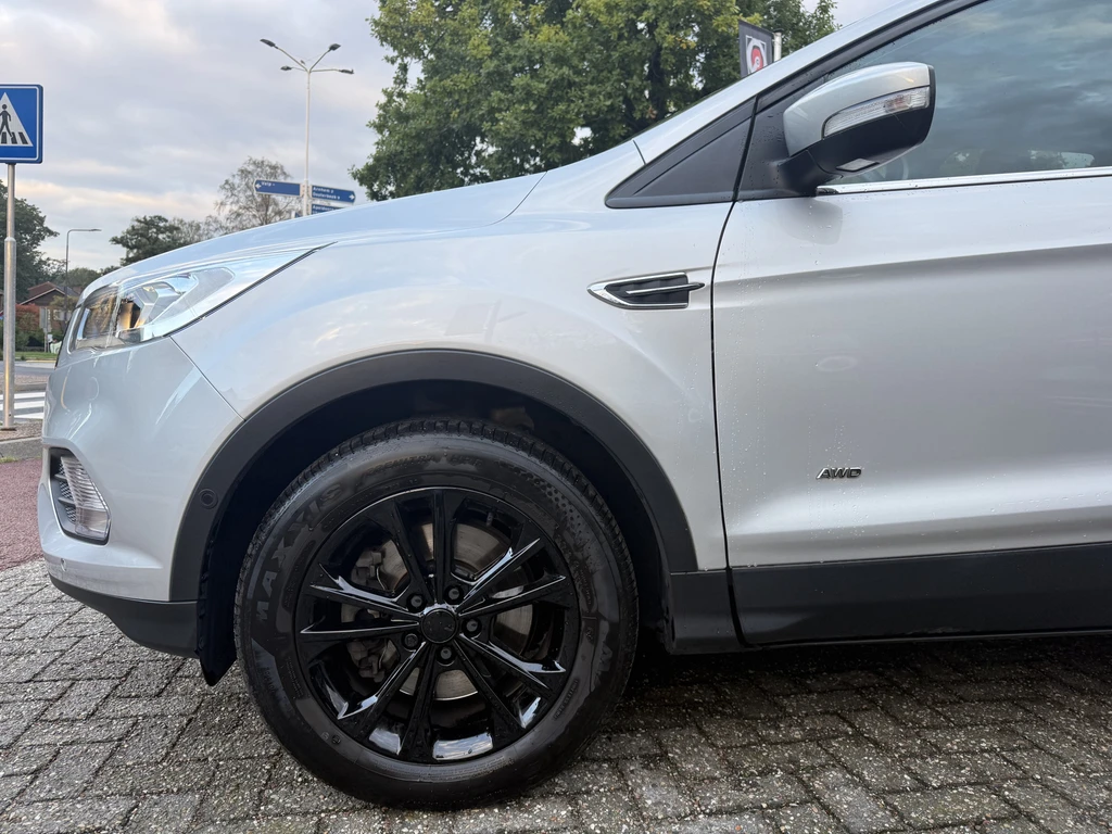 Ford Kuga – foto 13