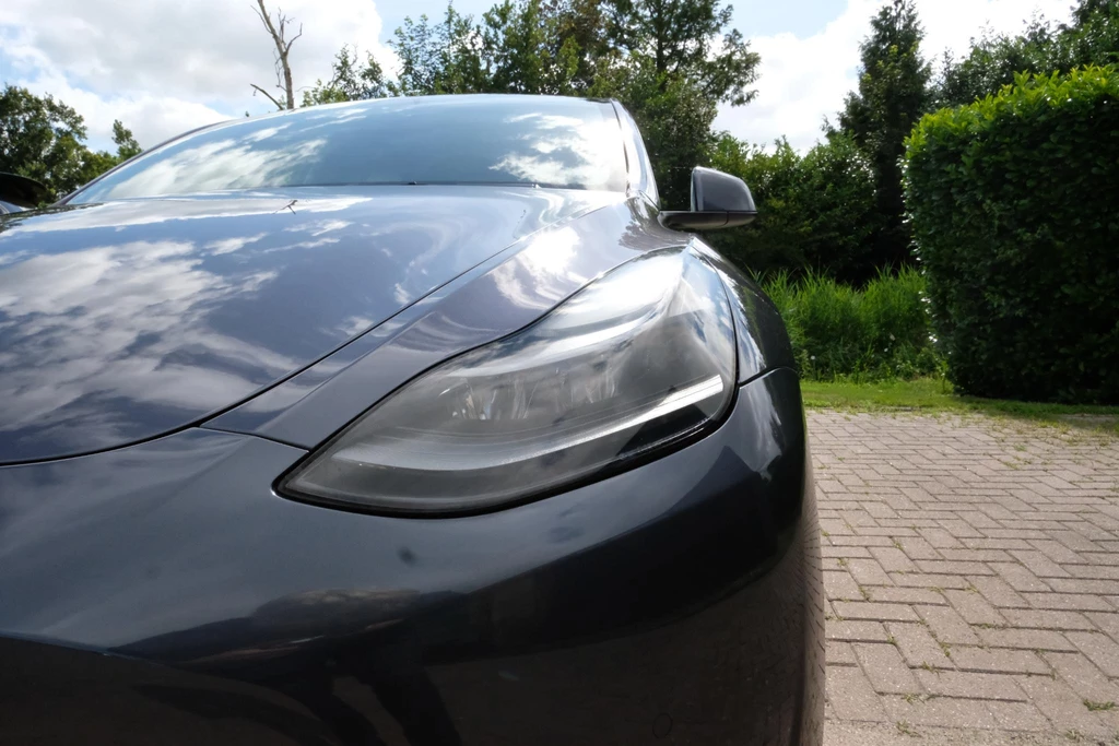 Tesla Model Y – foto 30