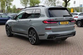 BMW X7 – thumbnail 3