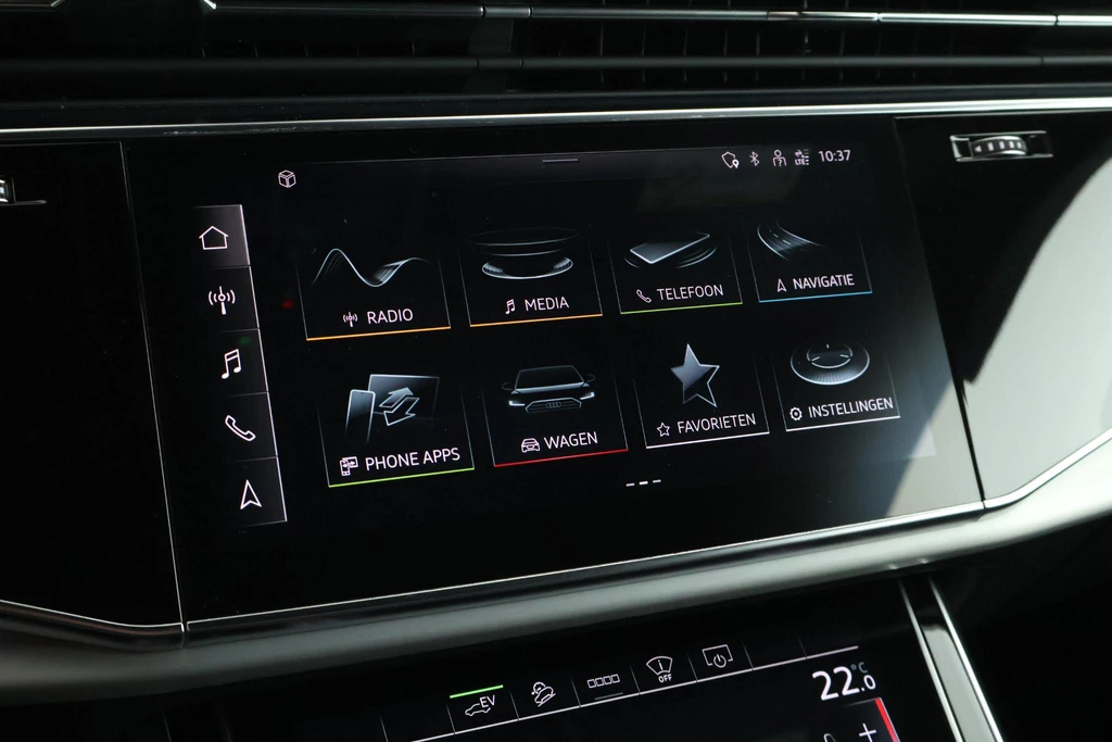 Audi Q8 – foto 30