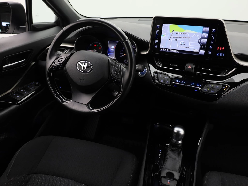 Toyota C-HR – foto 41